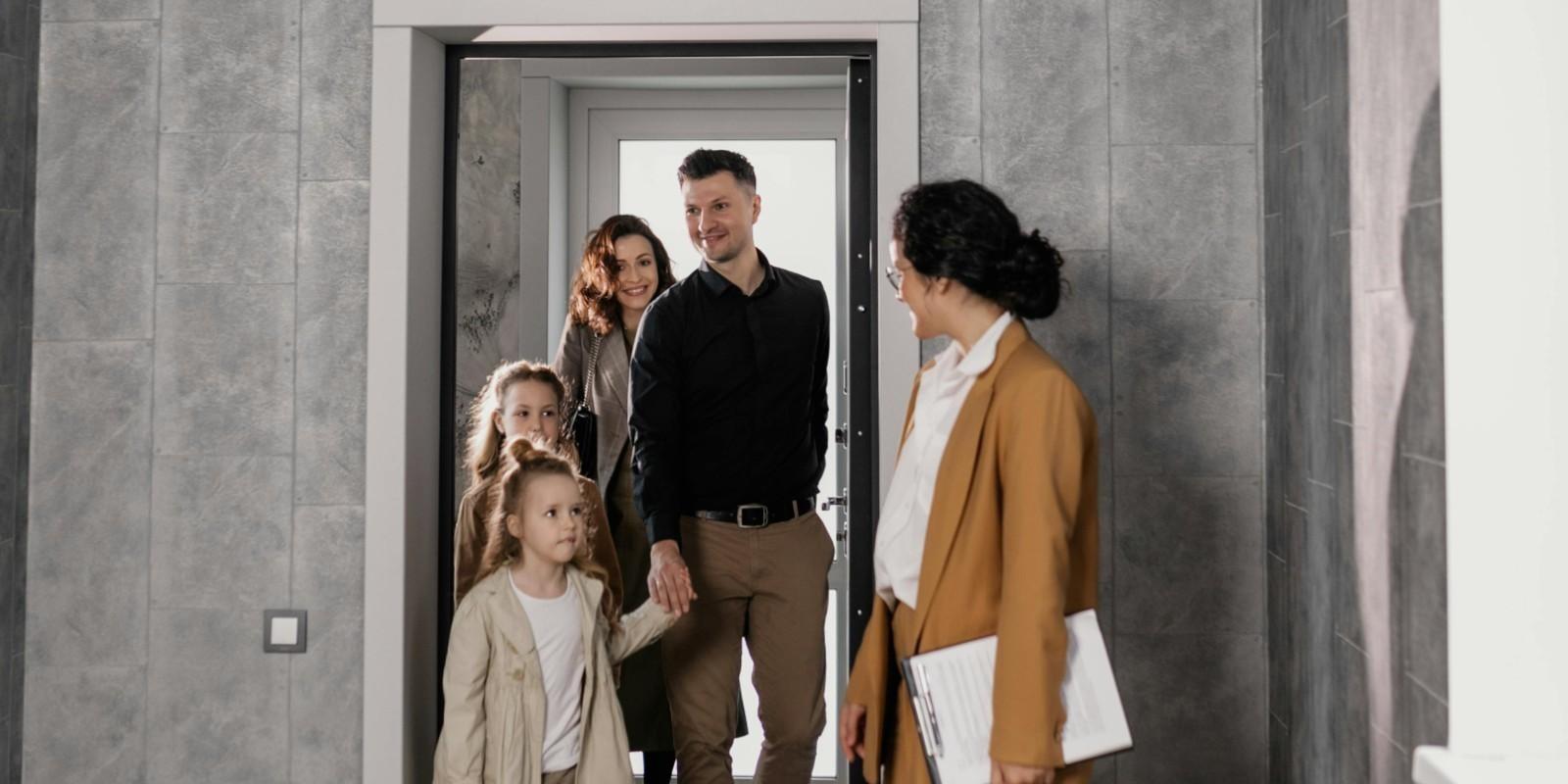 La clave para vender propiedades en Navarra: un agente inmobiliario