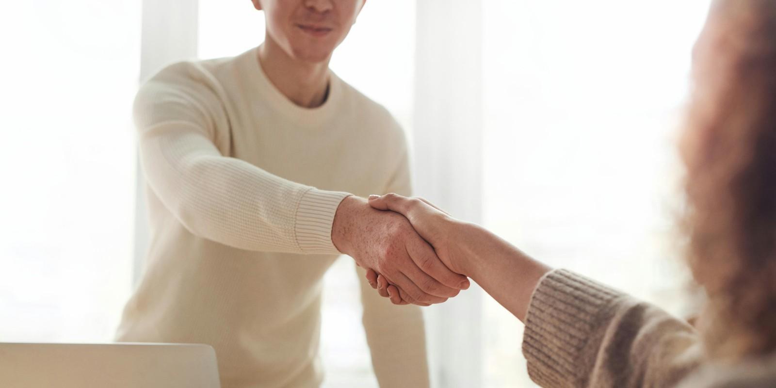 Beneficios de contratar un agente inmobiliario en Pamplona