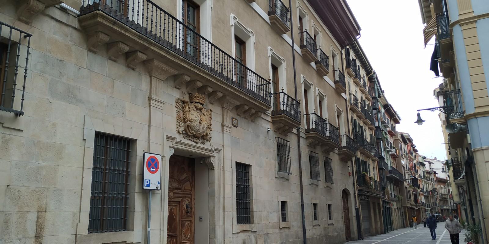 Quien paga los Gastos al vender una vivienda en Pamplona