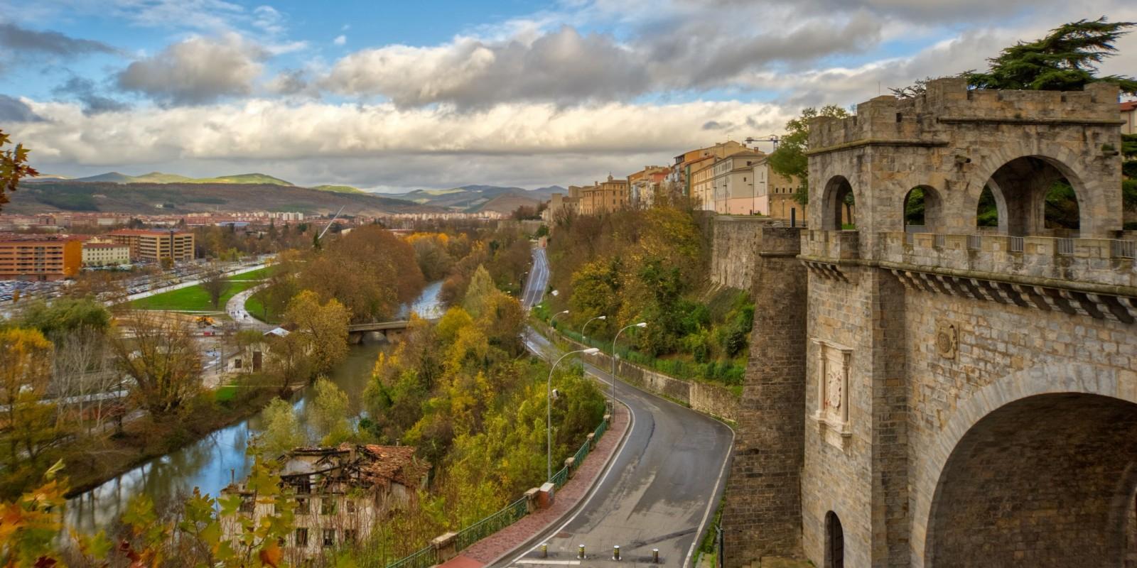 5 mitos sobre vivir en Pamplona que ya no tienen sentido y lo que realmente debes saber