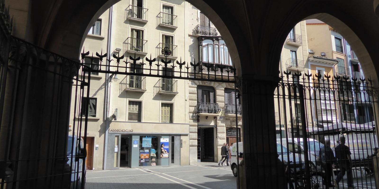 Vas a vender tu piso en Pamplona y tu hipoteca aún figura en el registro