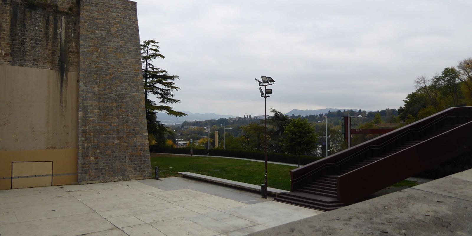 Cómo valorar correctamente tu piso en Pamplona antes de ponerlo a la venta